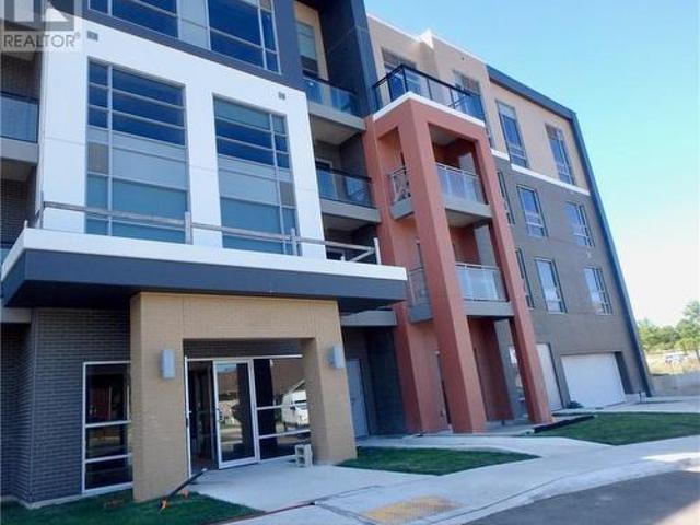 Condo for sale in Burlington, Ontario