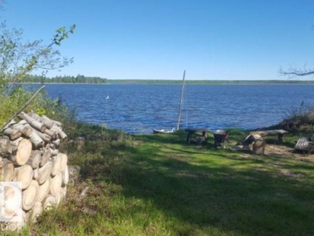 House for sale in Alberta