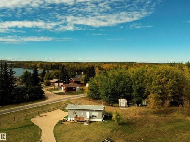 House for sale in Alberta