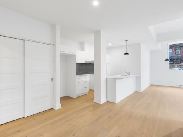 Condo for sale in St. Leonard's, Quebec