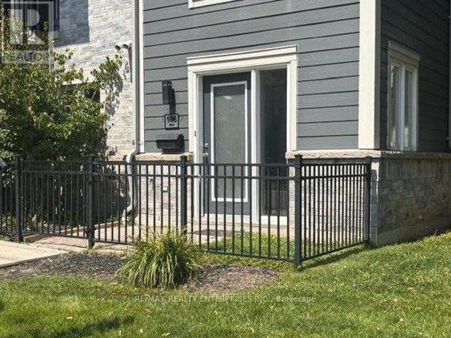 Townhouse for rent in Mississauga, Ontario