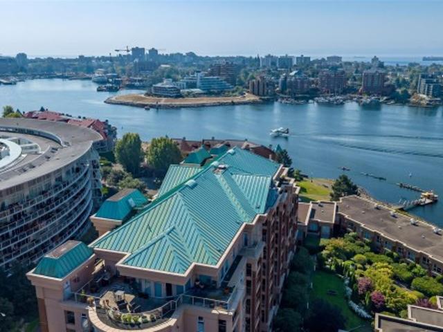House for sale in Victoria, British Columbia