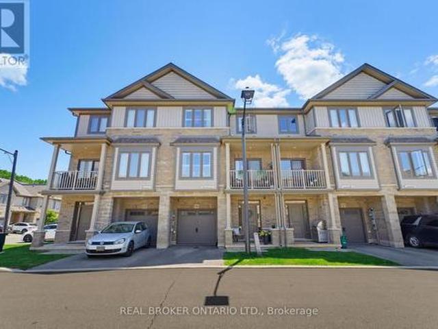 Townhouse for sale in Brant, Ontario