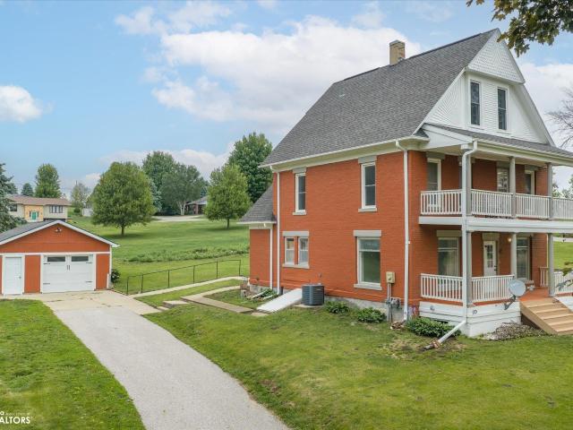 House for sale in Defiance, Iowa