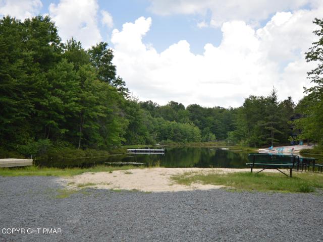 House for sale in Blakeslee, Pennsylvania