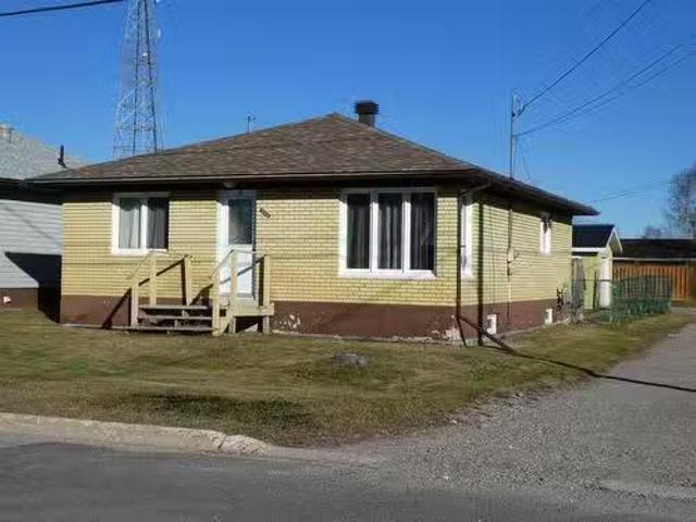 House for sale in Geraldton, Ontario