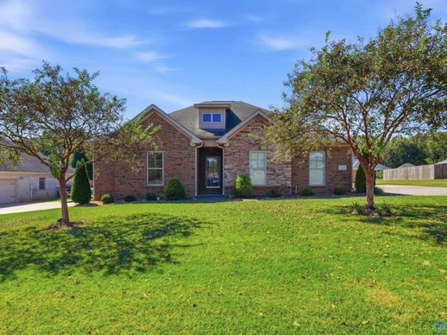 House for sale in Hazel Green, Madison County