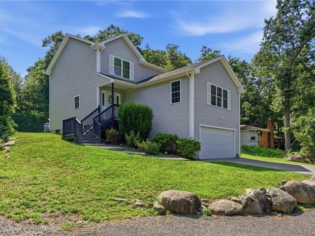 House for sale in Johnston, Rhode Island