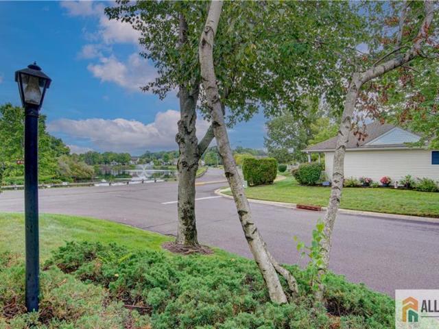 Condo for sale in Monroe Township, New Jersey