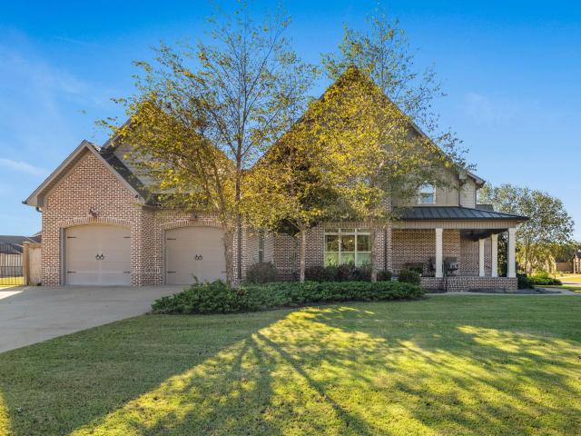 House for sale in Cave Spring, Muscle Shoals