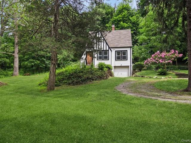 House for sale in Holmes, New York