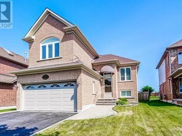 House for sale in Georgina