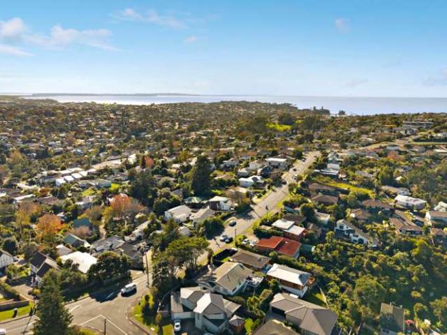 House for sale in Whangaparaoa