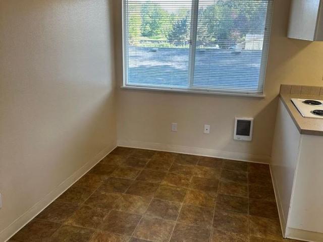 Apartment for rent in Glenfair, Portland