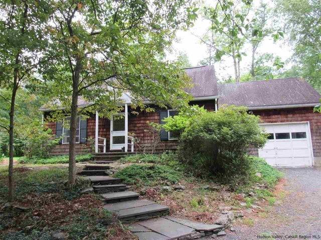 House for sale in Bearsville, New York