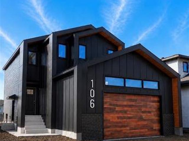 House for sale in Saskatoon, Saskatchewan