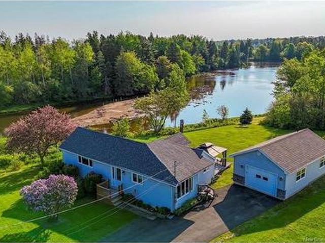 House for sale in Shediac