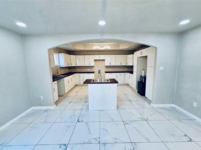House for sale in Marlin, Texas