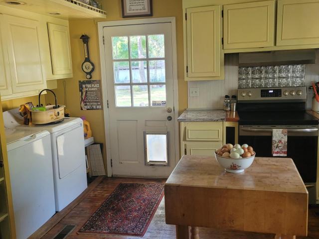 House for sale in Reevesville, South Carolina