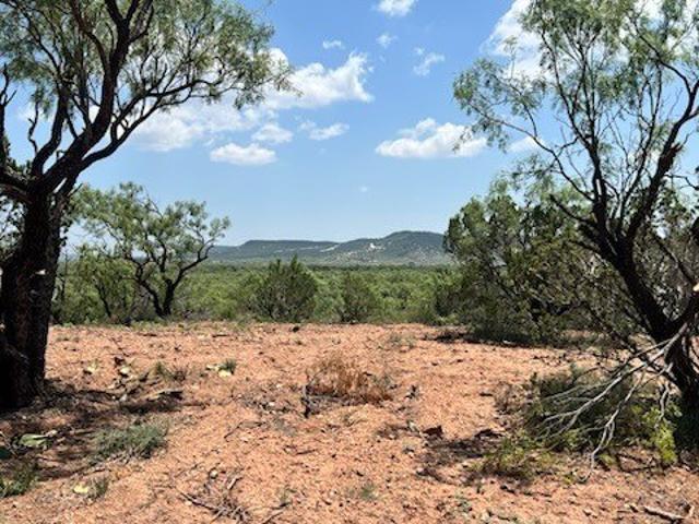Land for sale in Taylor, Texas