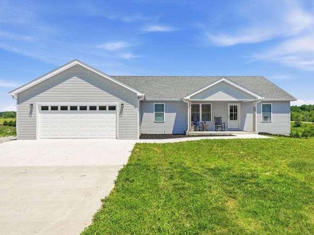 House for sale in Heltonville, Indiana
