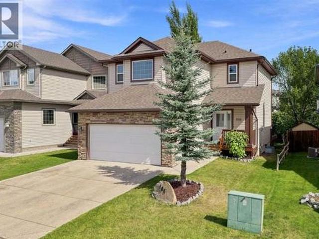 House for sale in Okotoks, Alberta