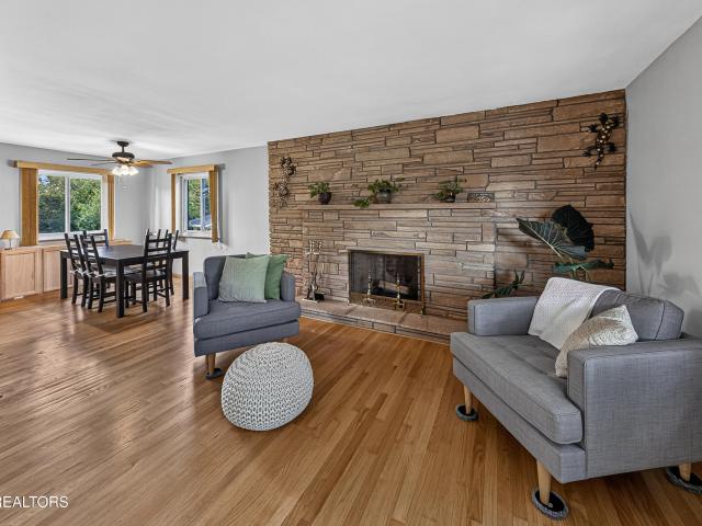 House for sale in Emory Valley-Emory Heights, Oak Ridge