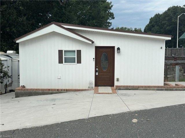 House for sale in New London, North Carolina