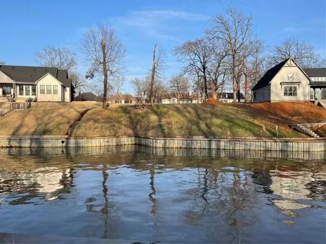 House for sale in Mabank