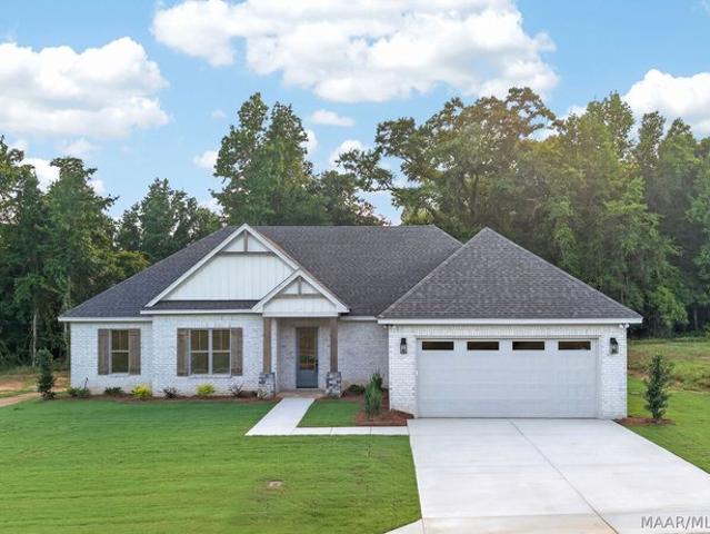 House for sale in Elmore, Alabama