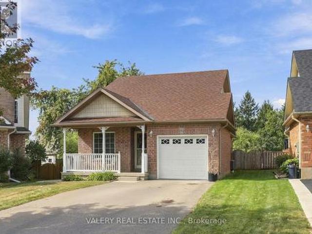 House for sale in Acton, Golden Horseshoe