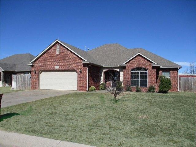 House for sale in Crescent, Oklahoma