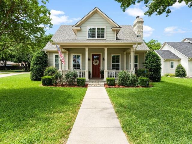 House for sale in Glen Rose, Texas