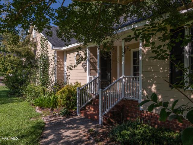 House for sale in Windsor, Winterville