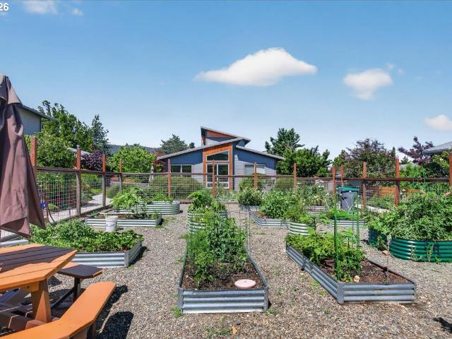 Townhouse for sale in Oregonia