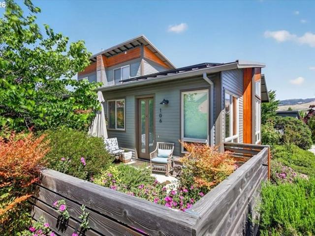 Townhouse for sale in Oregonia