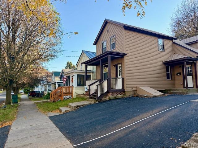House for sale in City of Oswego, Oswego County
