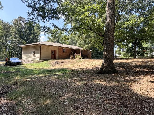 House for sale in Collinwood, Middle Tennessee