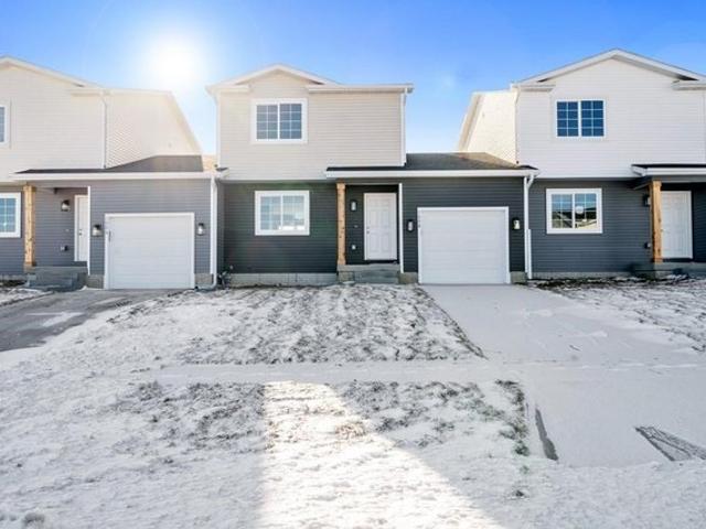 Townhouse for sale in Ogden, Iowa
