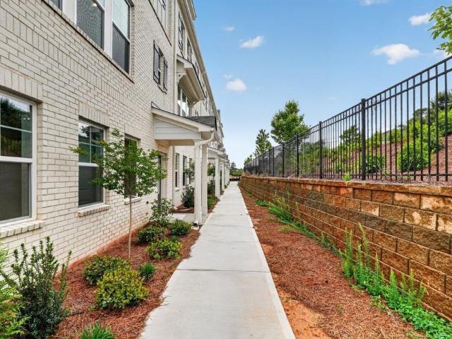 Townhouse for sale in Tucker, Georgia
