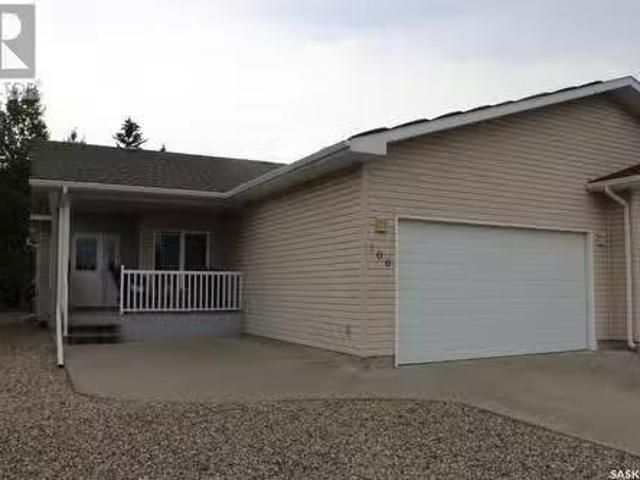 House for sale in Midale
