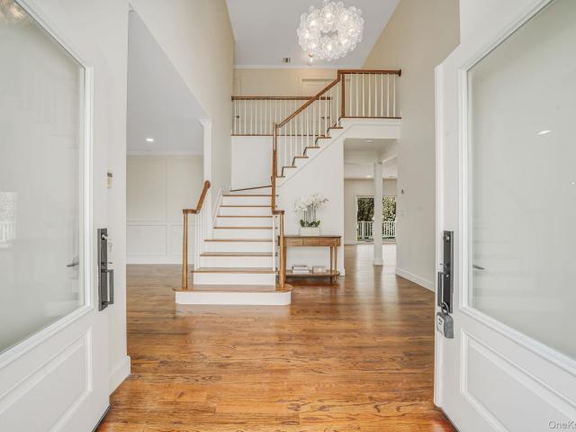 Condo for sale in Huntington, New York