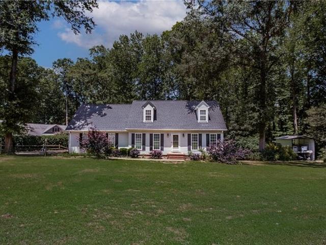 House for sale in Pickens, South Carolina