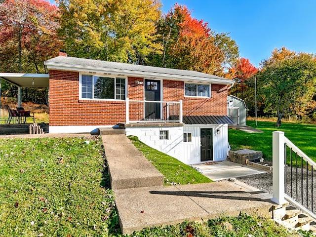 House for sale in Cranberry Township, Butler County