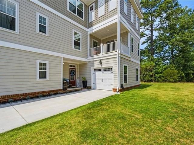 Condo for sale in Virginia