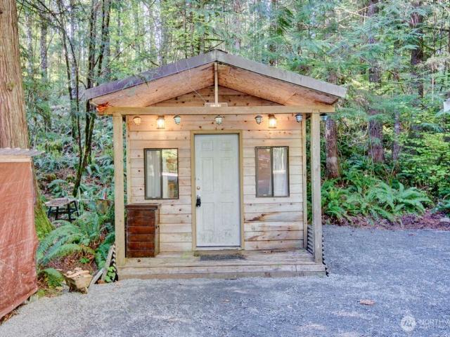 House for sale in Deming, Washington