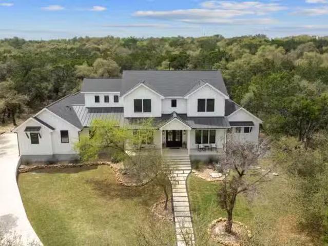 House for sale in Georgetown