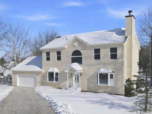 House for sale in Blakeslee, Pennsylvania