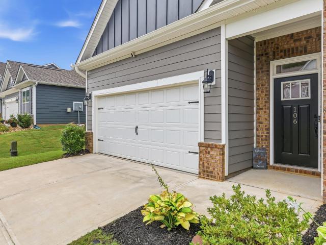 House for sale in Pendleton, South Carolina