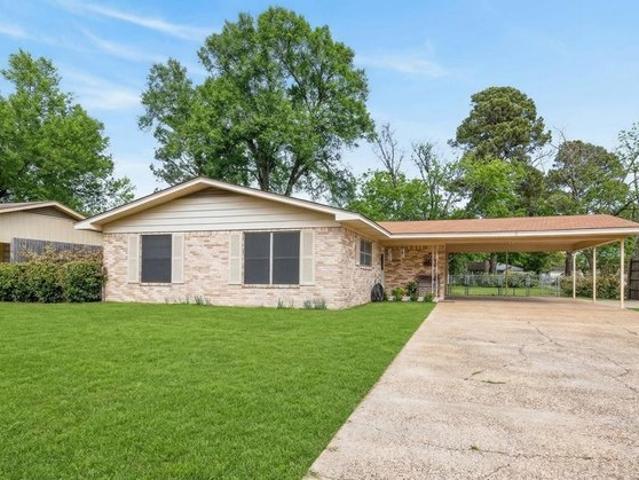 House for sale in New Boston, Texas